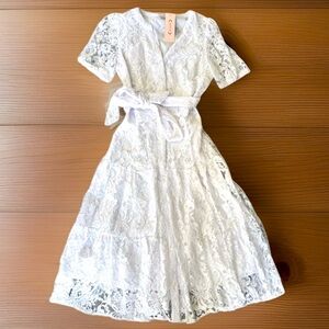 Nanette Lepore Elegant Button Up Lace White Dress Size 10 NWT